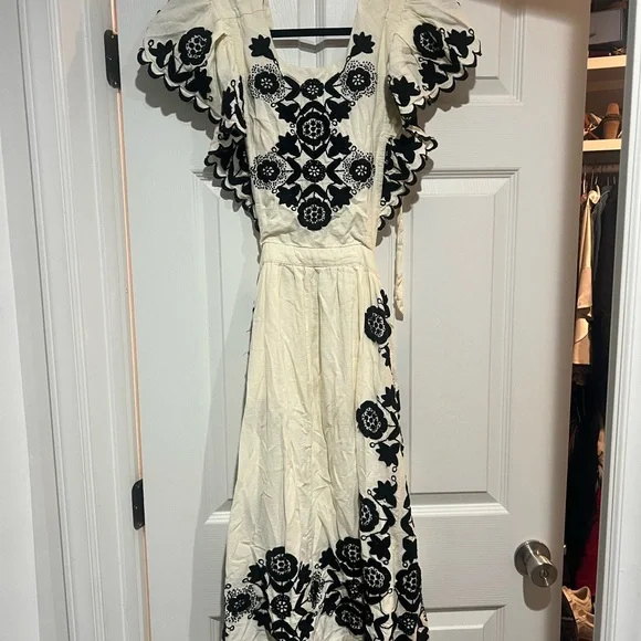 Sea New York Cream and Black Embroidered Dress - Picture 3 of 4